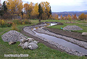 Ruisseau sec - Ruisseau de Jardin - Construire un ruisseau - Ruisseau filtrant pour bassin